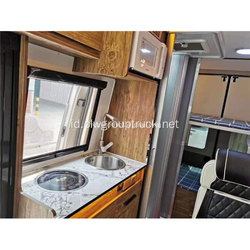 Tempat tidur belakang Ford Motorhome dan karavan